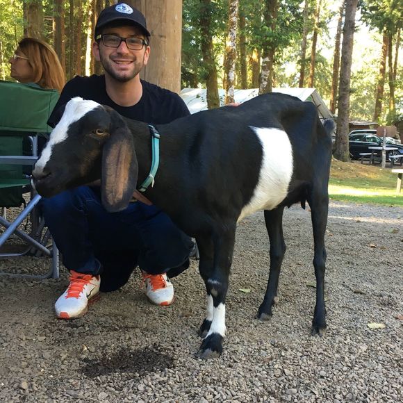 Meet your Posher, Jordan - Picture 1 of 1